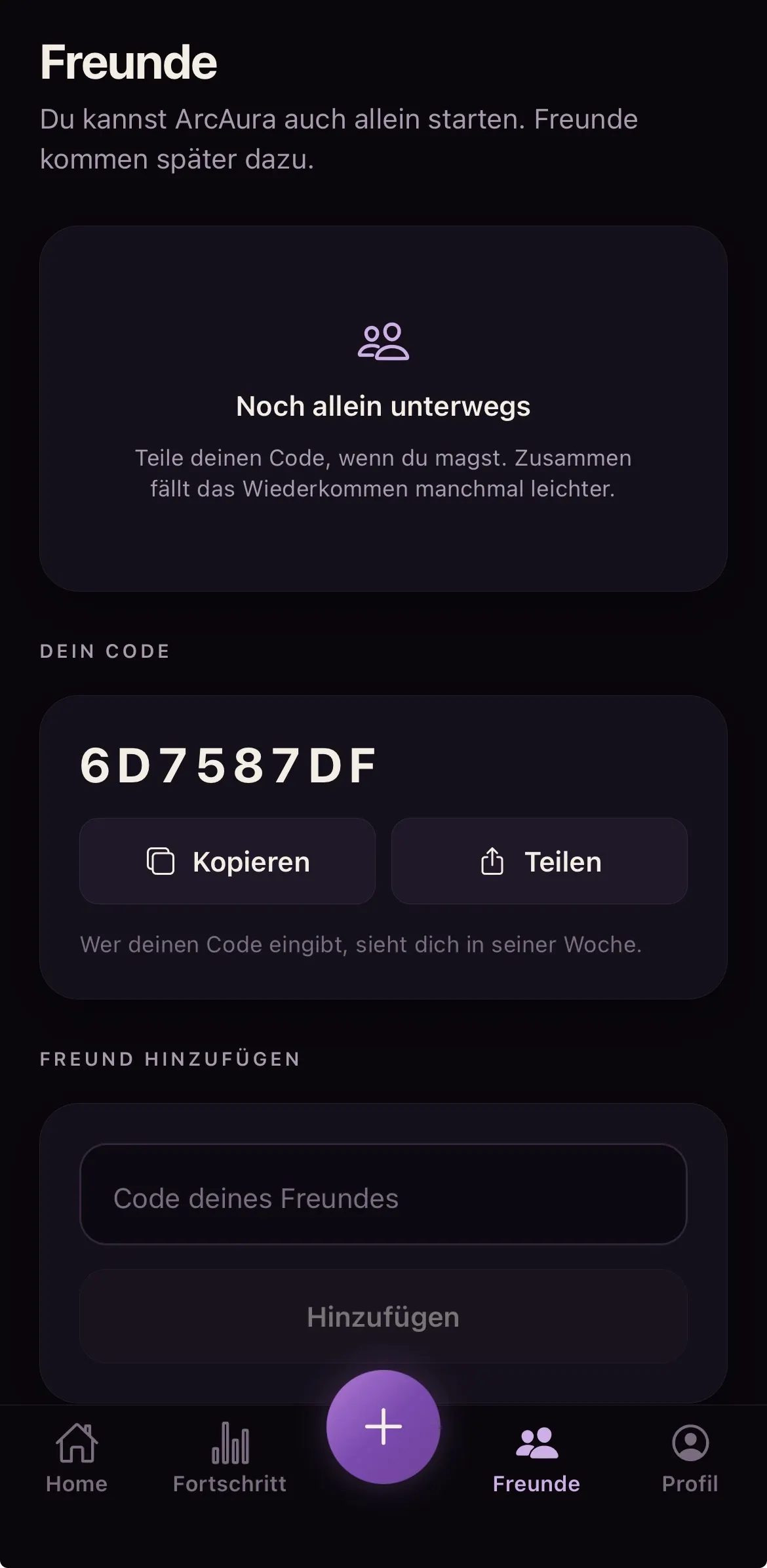 App-Bildschirm „Freunde“: „Noch allein unterwegs“, darunter der persönliche Freundescode zum Kopieren oder Teilen und das Feld, um einen Freund hinzuzufügen.